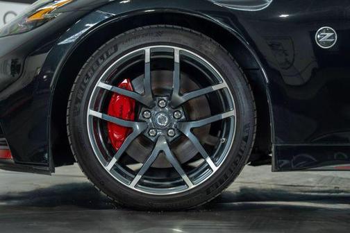 2019 Nissan 370Z NISMO