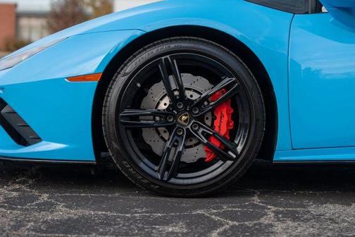 2020 Lamborghini Huracan EVO Base