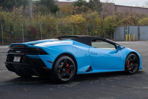 2020 Lamborghini Huracan EVO Base