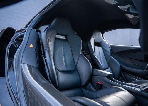 2016 McLaren 570S Base