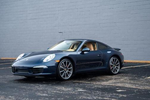 2015 Porsche 911 Carrera