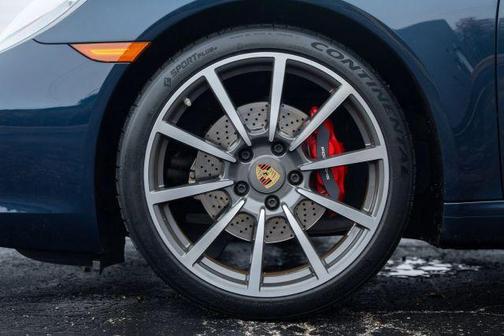 2015 Porsche 911 Carrera