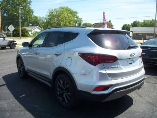 Symphony Silver 2018 Hyundai Santa Fe Sport 2.0L Turbo Ultimate