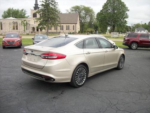 2017 Ford Fusion SE