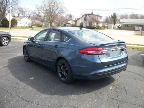 2018 Ford Fusion SE