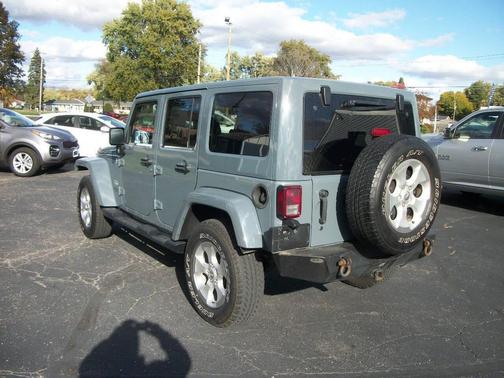 2014 Jeep Wrangler Unlimited Sahara