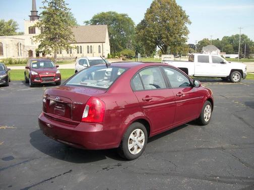 2010 Hyundai Accent SE