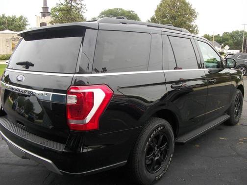 Black 2019 Ford Expedition XLT