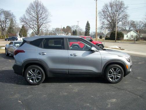 2021 Kia Seltos LX