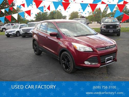 Ruby Red Metallic Tinted Clearcoat 2014 Ford Escape SE