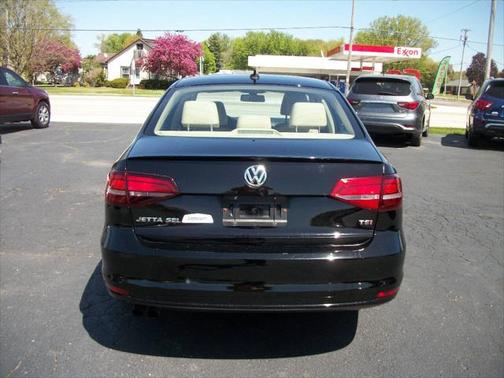 2016 Volkswagen Jetta 1.8T SEL