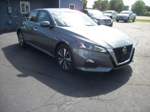2021 Nissan Altima 2.5 SV