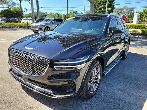 2025 Genesis GV70 2.5T