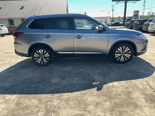 2019 Mitsubishi Outlander SEL