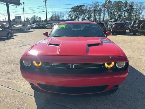 2015 Dodge Challenger SXT
