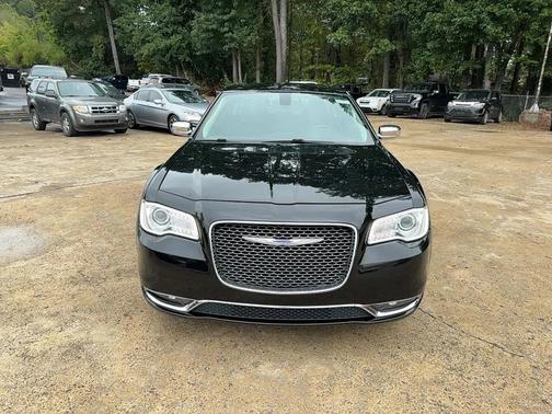 2017 Chrysler 300C Base