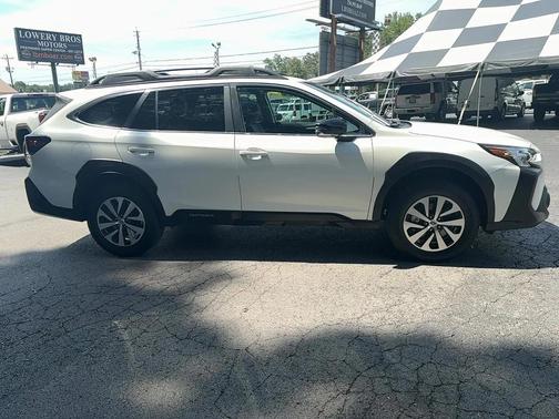 2023 Subaru Outback Premium