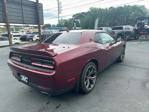 2018 Dodge Challenger SXT