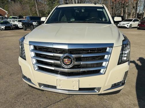2015 Cadillac Escalade Standard
