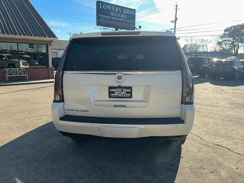 2015 Cadillac Escalade Standard