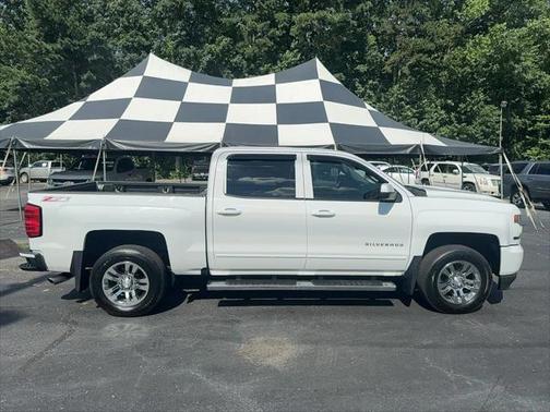 2017 Chevrolet Silverado 1500 2LT