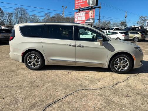 2017 Chrysler Pacifica Limited
