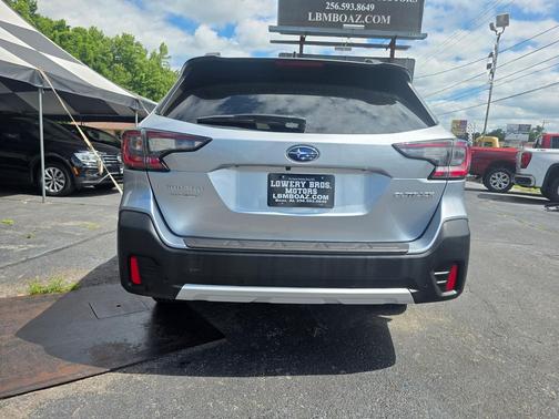 Ice Silver Metallic 2020 Subaru Outback Limited