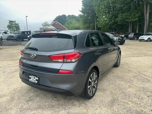2019 Hyundai Elantra GT Base