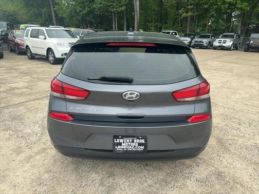 2019 Hyundai Elantra GT Base