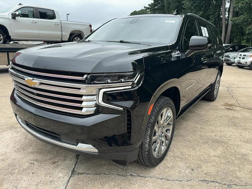 2021 Chevrolet Suburban 4WD High Country