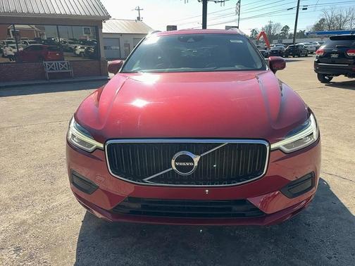 2019 Volvo XC60 T5 Momentum