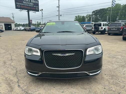 2019 Chrysler 300 Touring