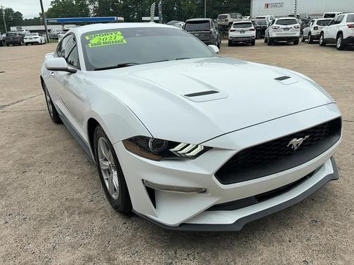 2021 Ford Mustang EcoBoost