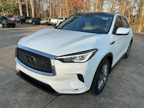 2021 INFINITI QX50 LUXE
