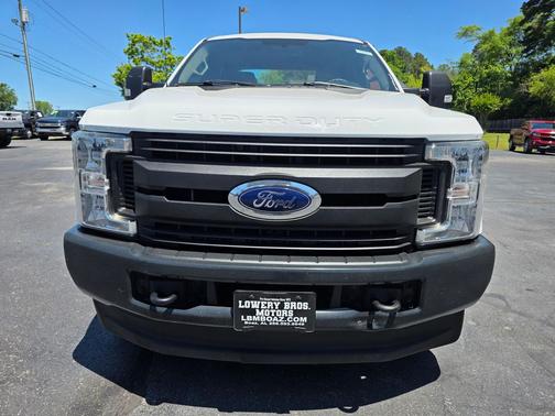Oxford White 2019 Ford F-250 XL