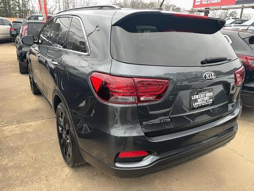 2020 Kia Sorento S