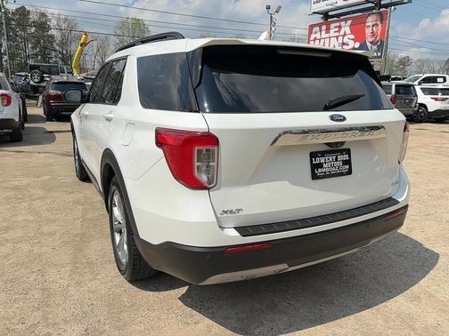 Star White Metallic Tri-Coat 2020 Ford Explorer XLT