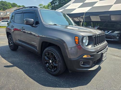Granite Crystal Metallic Clearcoat 2016 Jeep Renegade Latitude