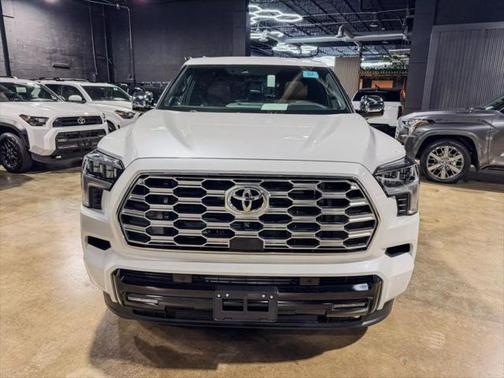 2025 Toyota Sequoia Base