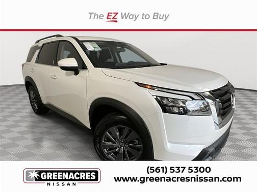 2024 Nissan Pathfinder SV