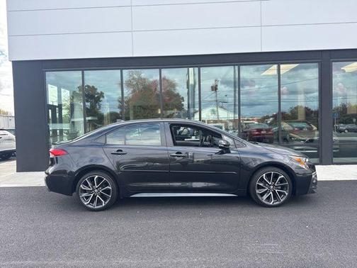 2022 Toyota Corolla SE Nightshade