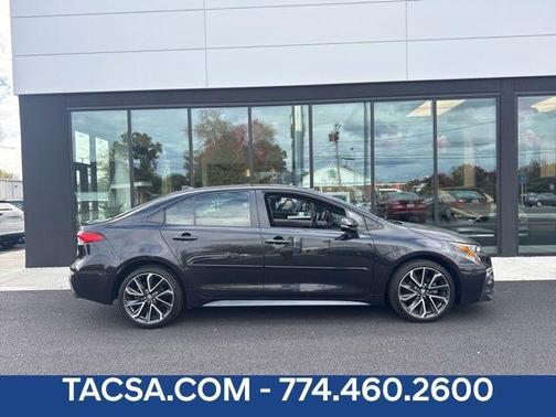 2022 Toyota Corolla SE Nightshade