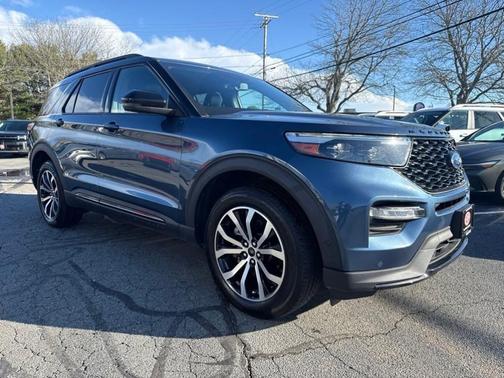 Blue Metallic 2020 Ford Explorer ST