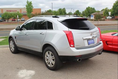 SILVER 2011 Cadillac SRX Luxury Collection