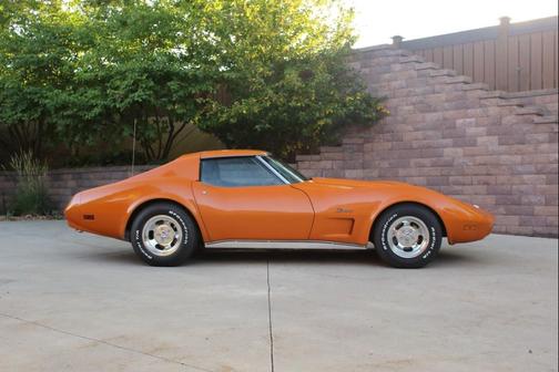1974 Chevrolet Corvette Base