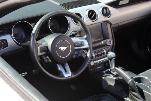 2017 Ford Mustang EcoBoost Premium