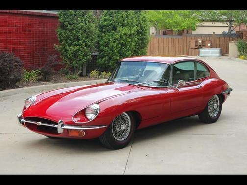 RED 1969 Jaguar XKE Base