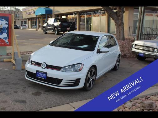 2017 Volkswagen Golf GTI 2.0T S 4-Door