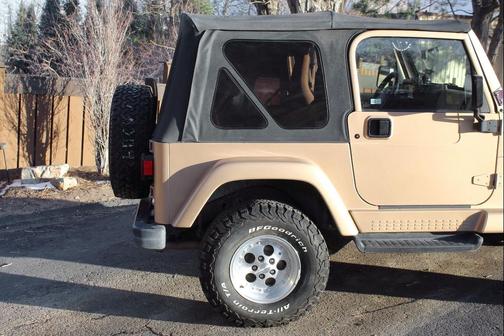 1999 Jeep Wrangler Sahara