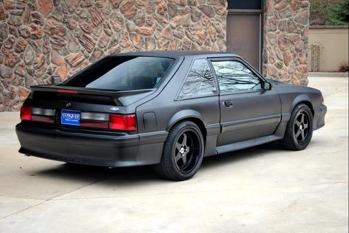 WHITE 1990 Ford Mustang GT